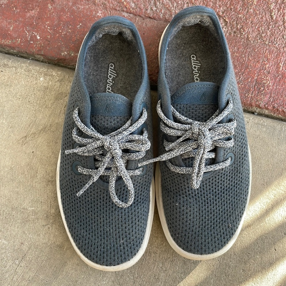 AllBirds Tree Runners. Size 6. Gently worn.